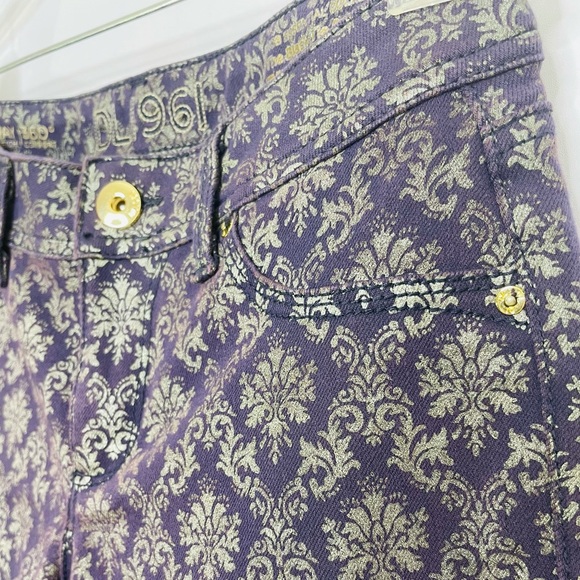 DL1961 Premium Denim Emma Ornate Leggings - Purple and Faded Gold Damask Sz. 26 - Picture 5 of 15